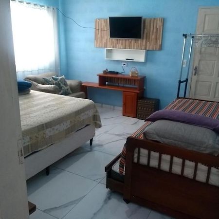 PeruíbeQuarto Cozinha Banheiro Ar Condicionado Ambiente Familiar 700 Metros Da Praia公寓 外观 照片