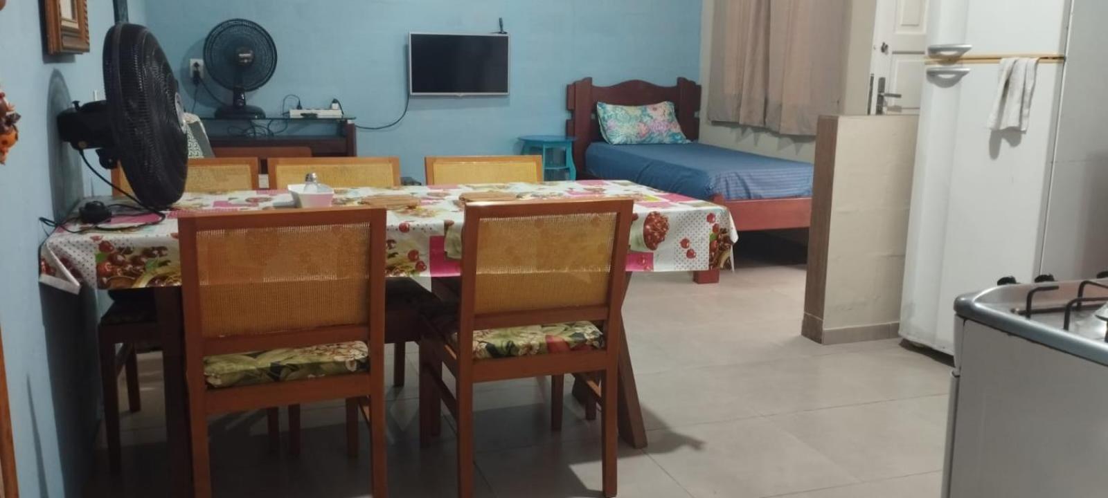PeruíbeQuarto Cozinha Banheiro Ar Condicionado Ambiente Familiar 700 Metros Da Praia公寓 外观 照片